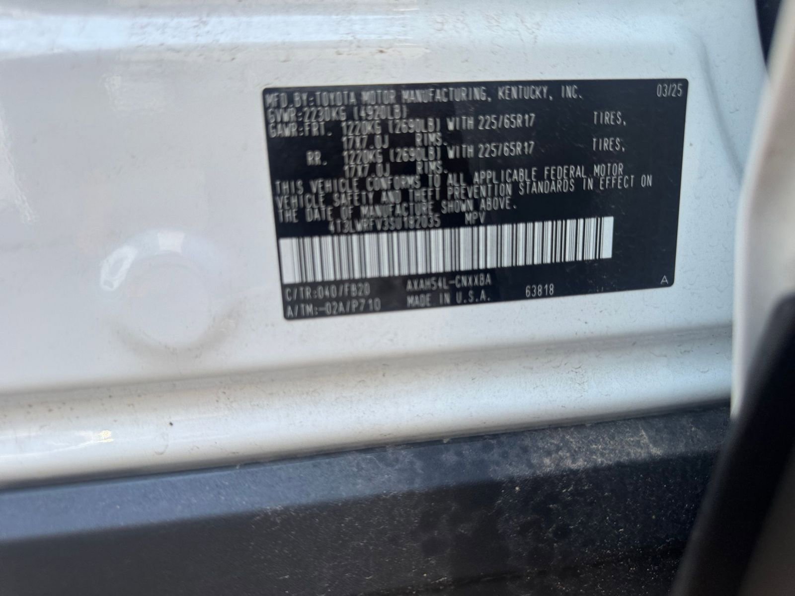 Used 2025 Toyota RAV4 LE image 28