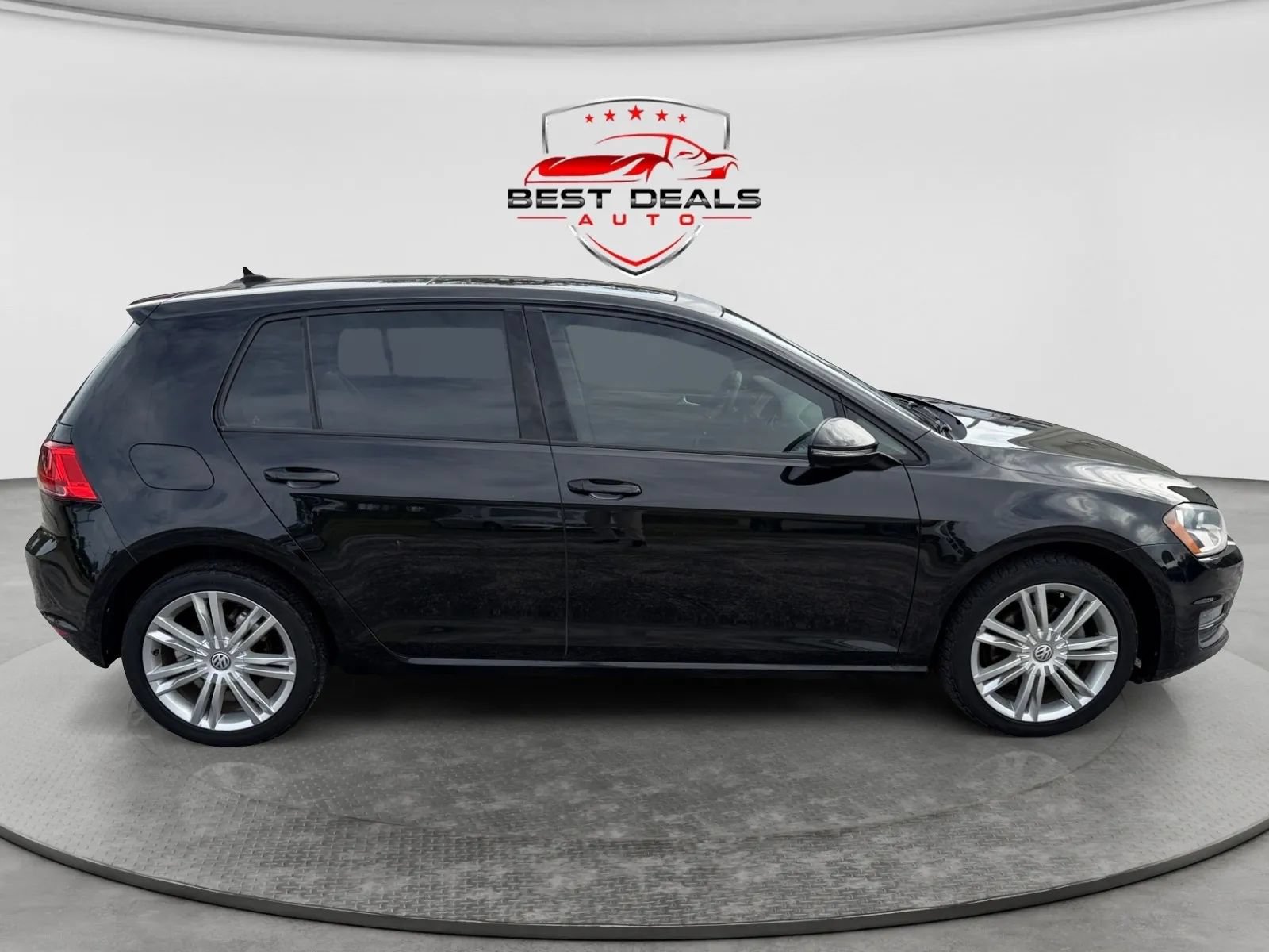 Used 2015 Volkswagen Golf TDI SEL FWD image 6