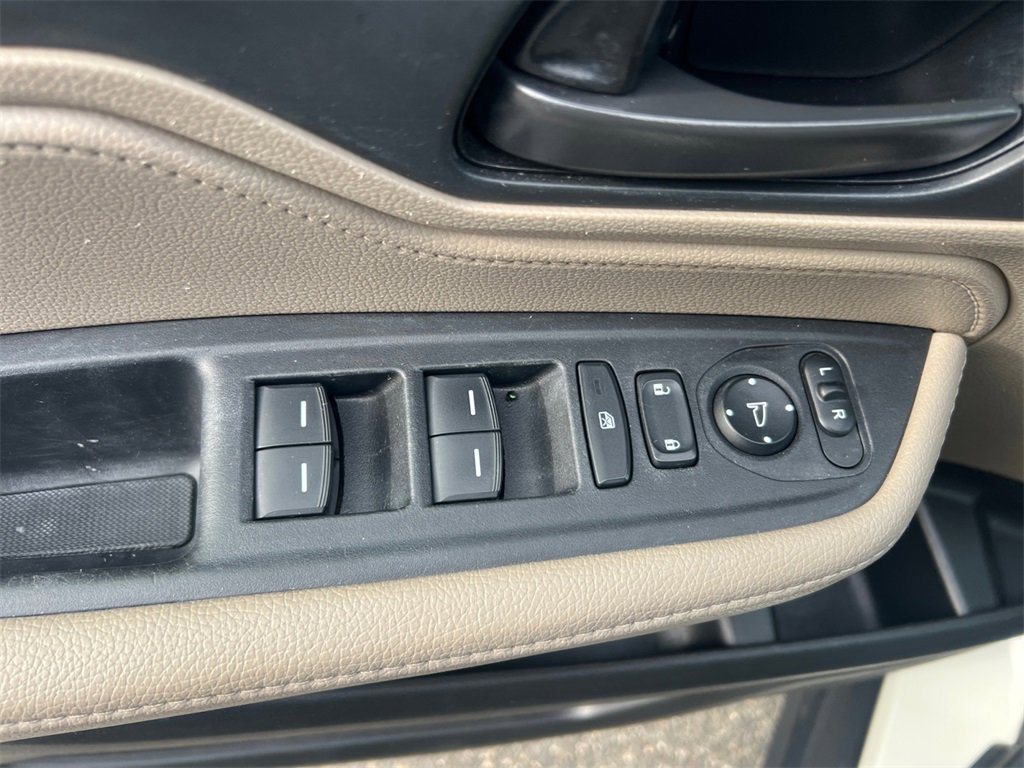 Used 2019 Honda Odyssey EX image 25