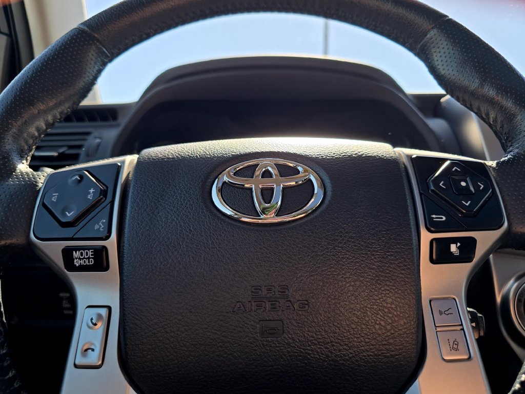Used 2024 Toyota 4Runner SR5 Premium w/ Moonroof Package AWD/4WD image 21