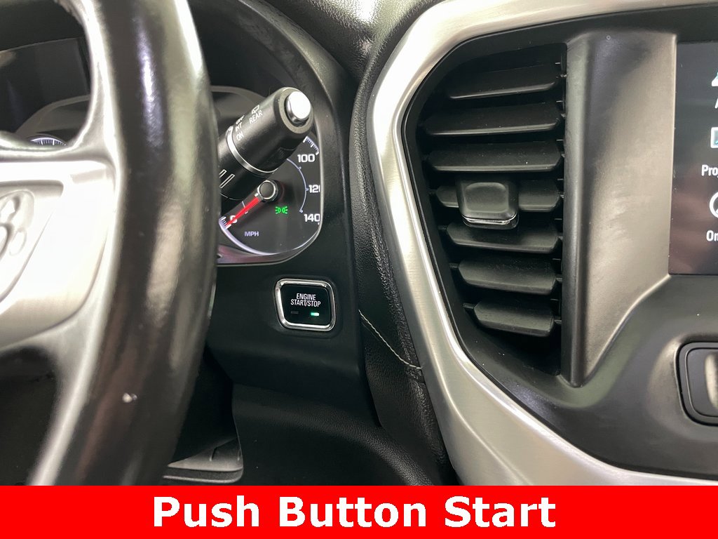 Used 2019 GMC Acadia SLE image 4