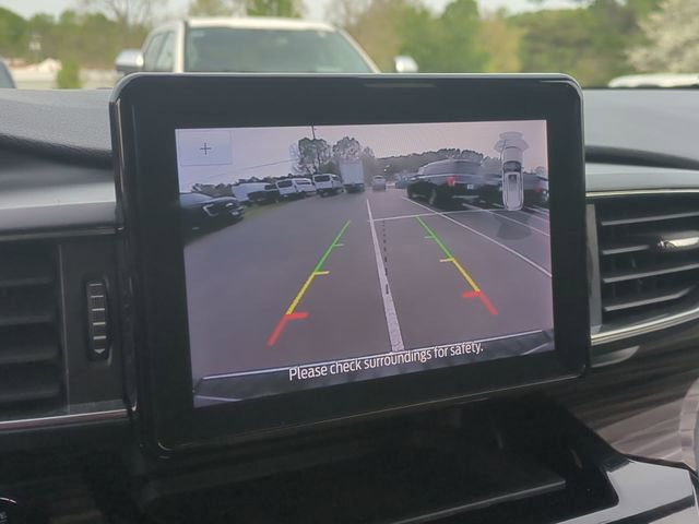 Used 2023 Ford Explorer Limited AWD/4WD image 26