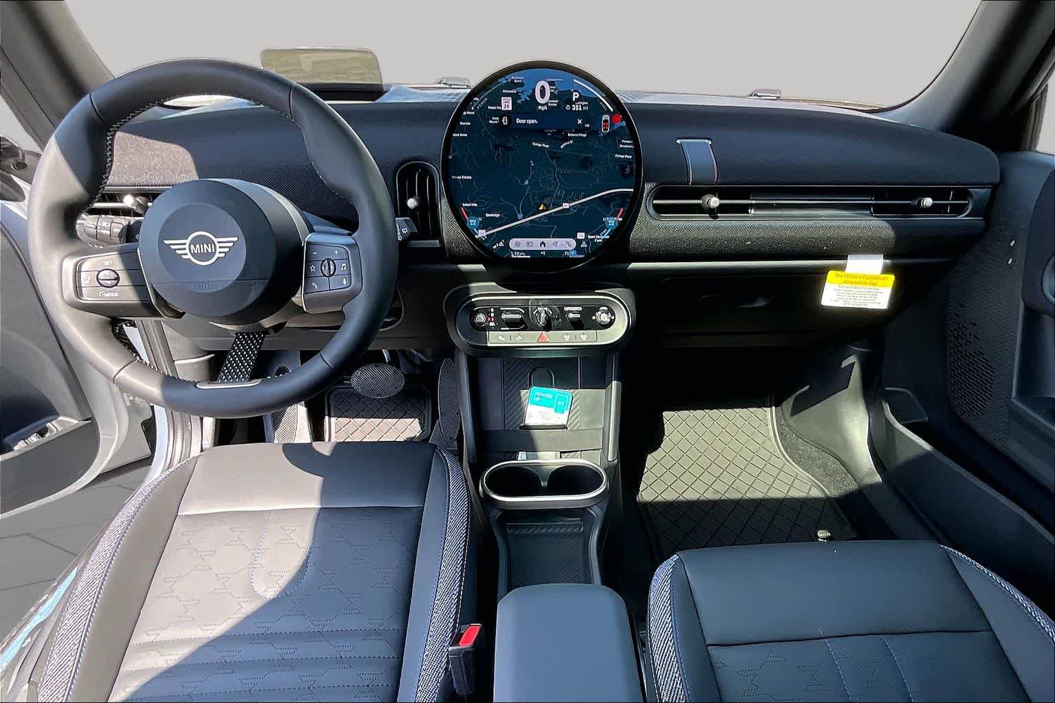 Used 2026 MINI Cooper 2-Door Hardtop FWD image 5