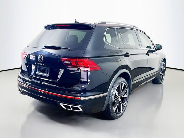 Used 2024 Volkswagen Tiguan SEL R-Line image 8