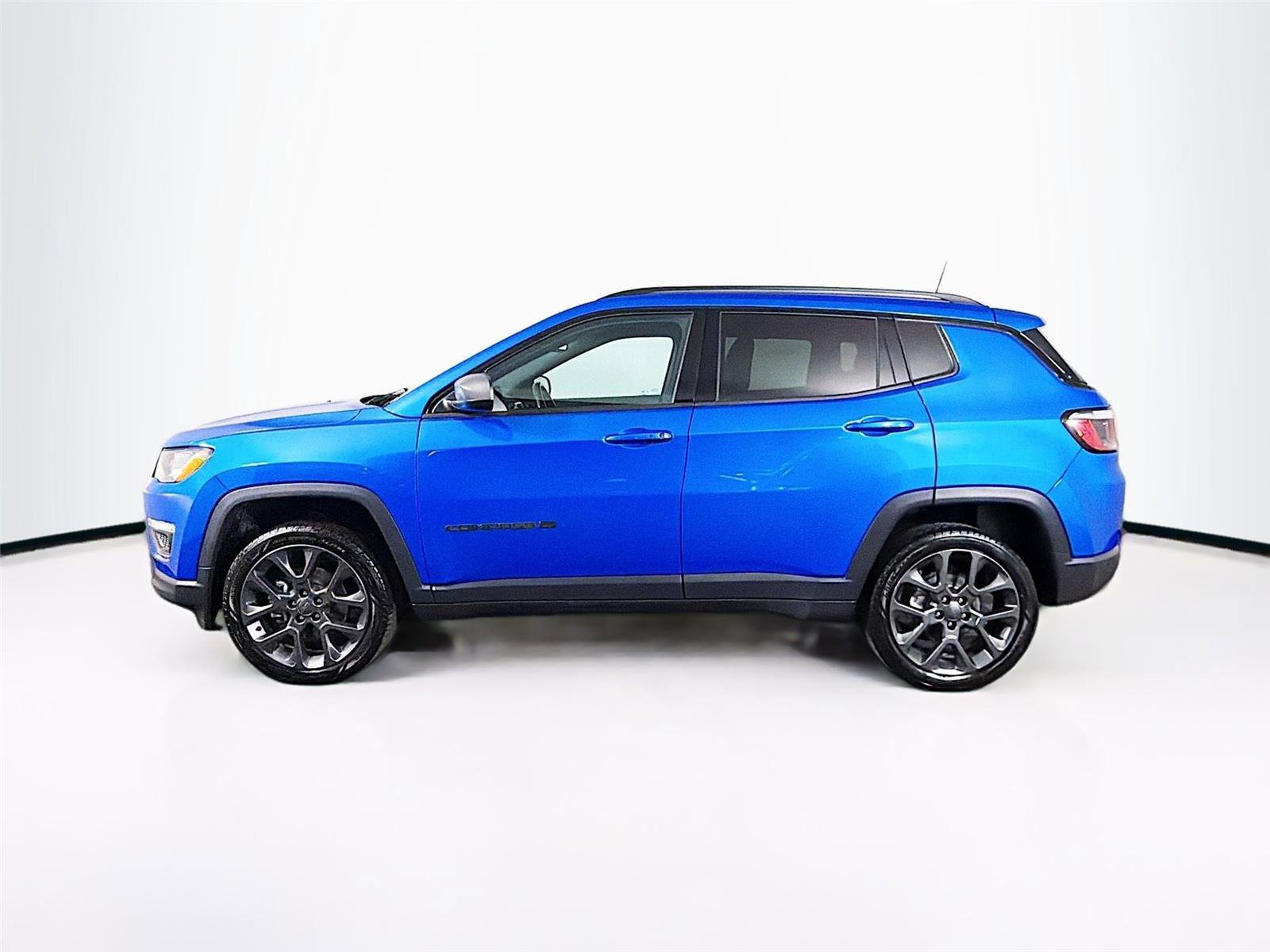 Used 2021 Jeep Compass Latitude AWD/4WD image 4
