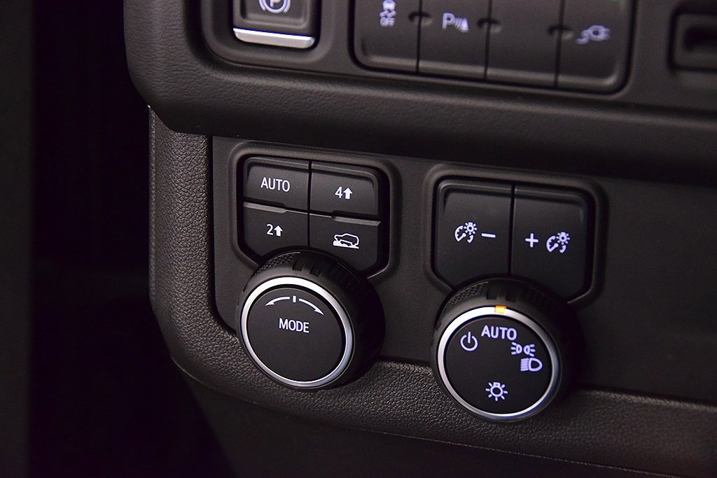 Used 2021 Chevrolet Tahoe LT image 20