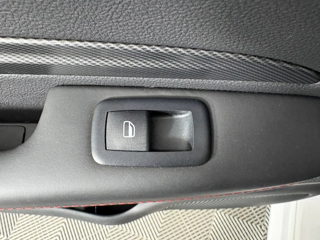 Used 2024 Dodge Durango GT RWD image 44