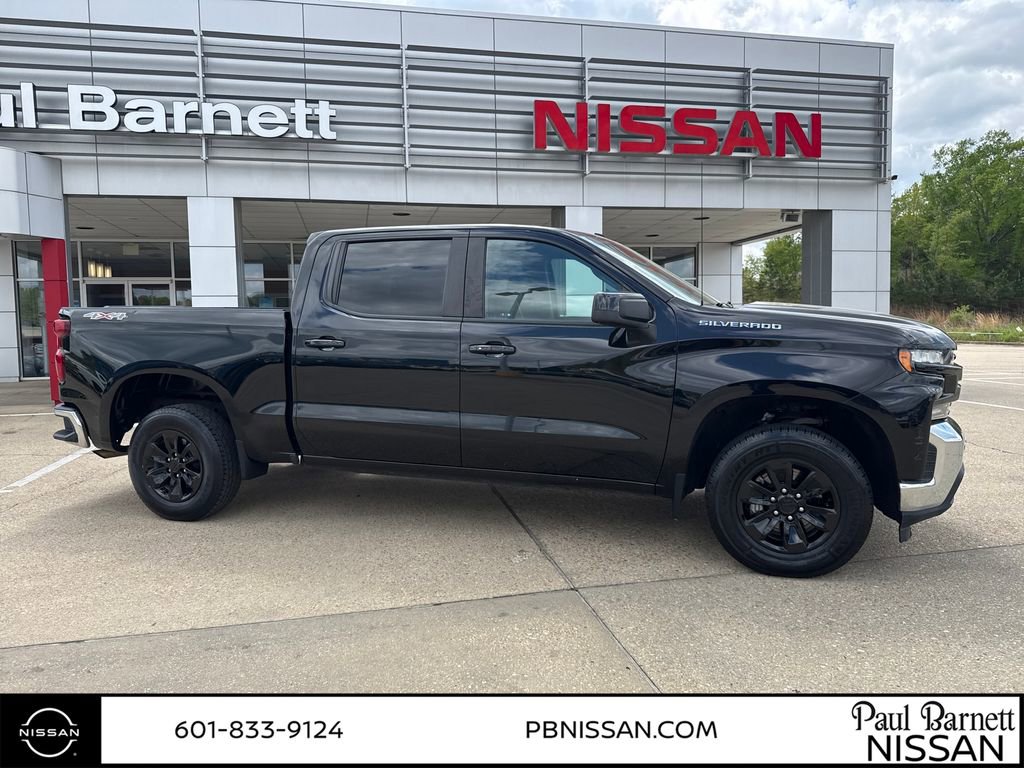 Used 2021 Chevrolet Silverado 1500 LT image 11