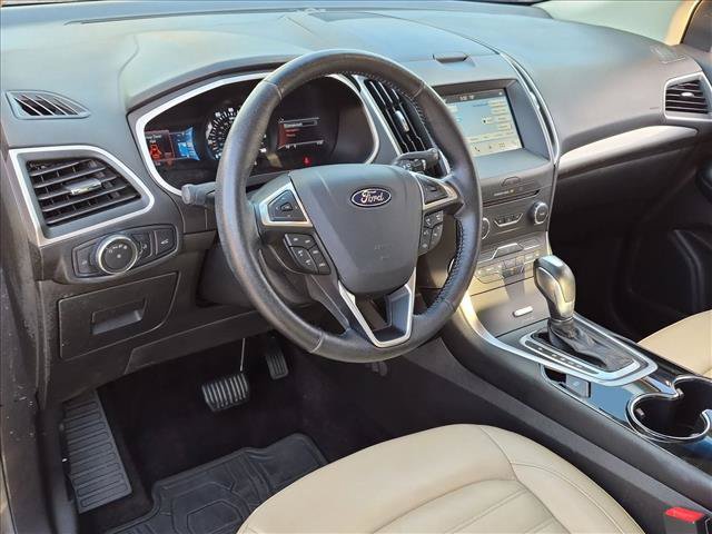 Used 2016 Ford Edge SEL w/ Equipment Group 201A FWD image 10