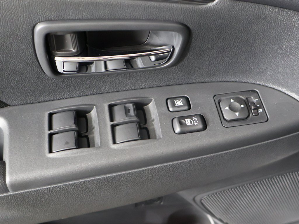 New 2026 Mitsubishi Outlander Sport LE AWD/4WD image 30