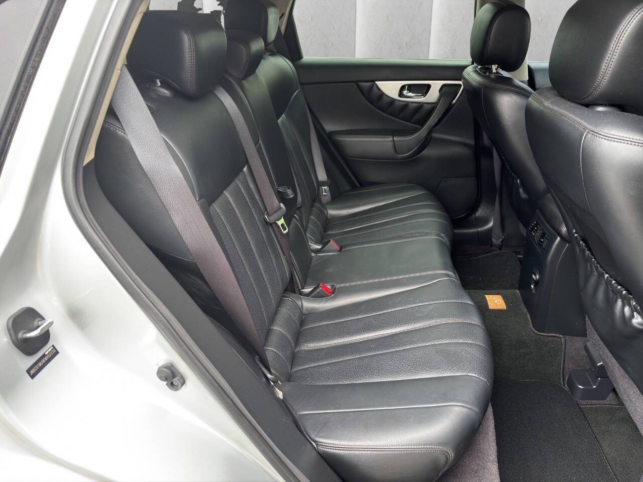 Used 2014 INFINITI QX70 2WD image 14