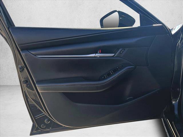 Used 2021 MAZDA MAZDA3 s image 17