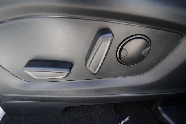 New 2025 Ford Explorer Active w/ Active Comfort Package image 17