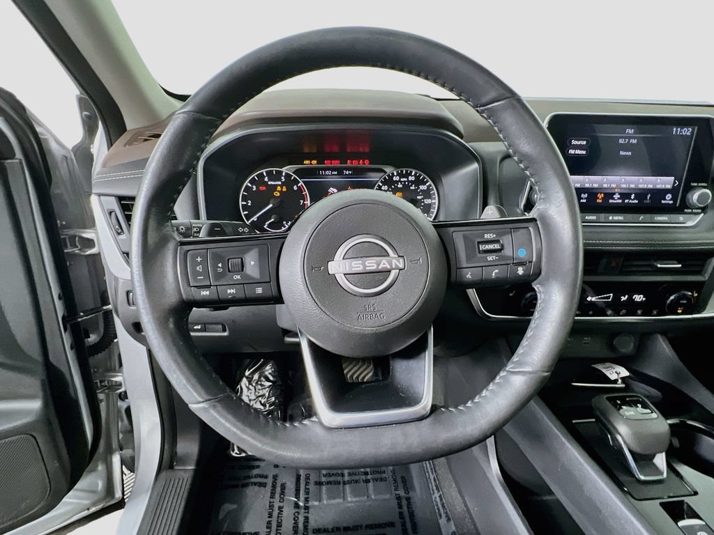Used 2023 Nissan Rogue SV w/ SV Premium B Package AWD/4WD image 10