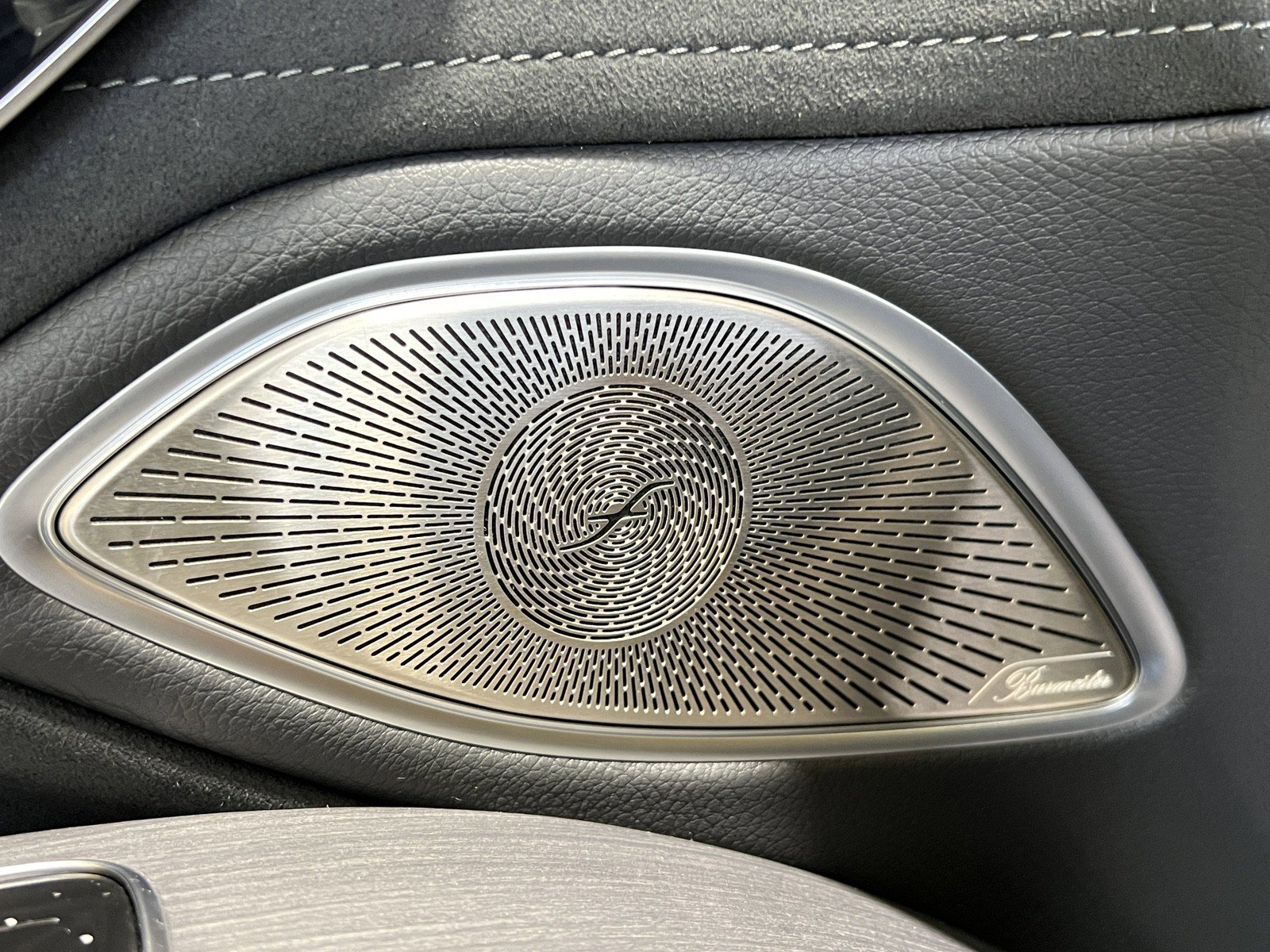 Used 2022 Mercedes-Benz EQS 580 4MATIC Sedan image 27