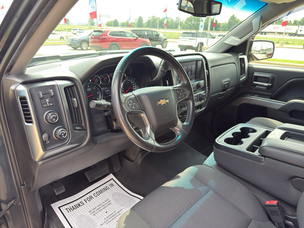 Used 2017 Chevrolet Silverado 1500 LT w/ All Star Edition AWD/4WD image 9