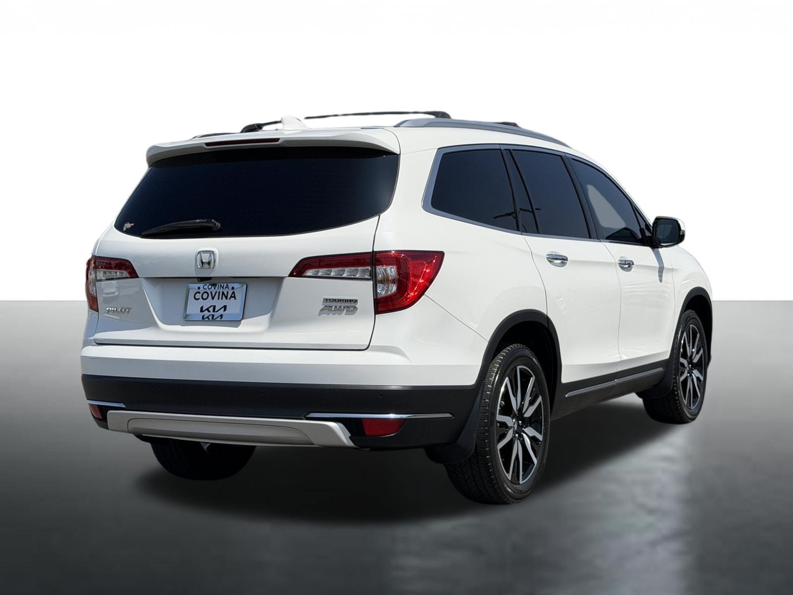 Used 2022 Honda Pilot Touring image 8
