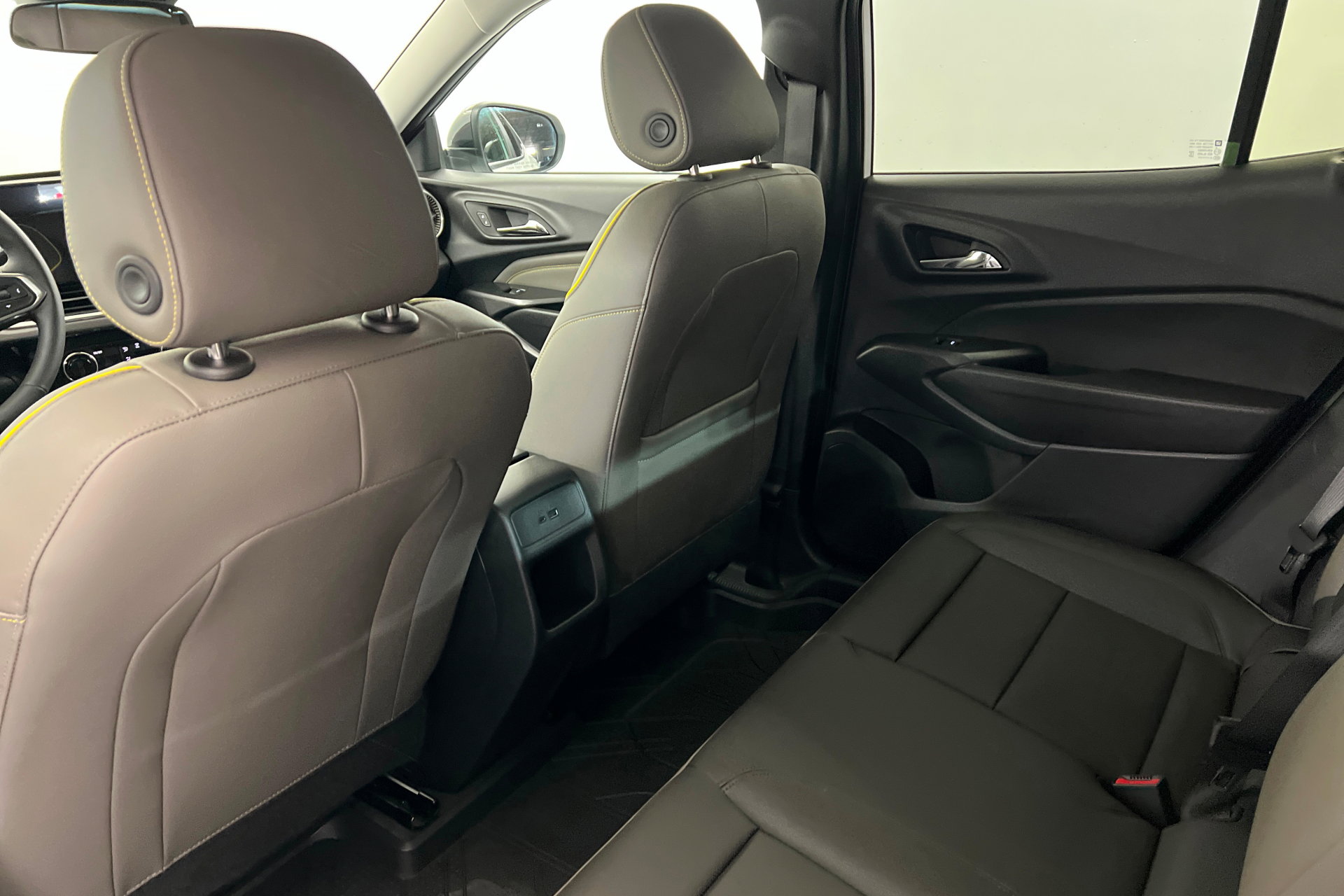 New 2025 Chevrolet Trax ACTIV w/ Driver Confidence Package image 20