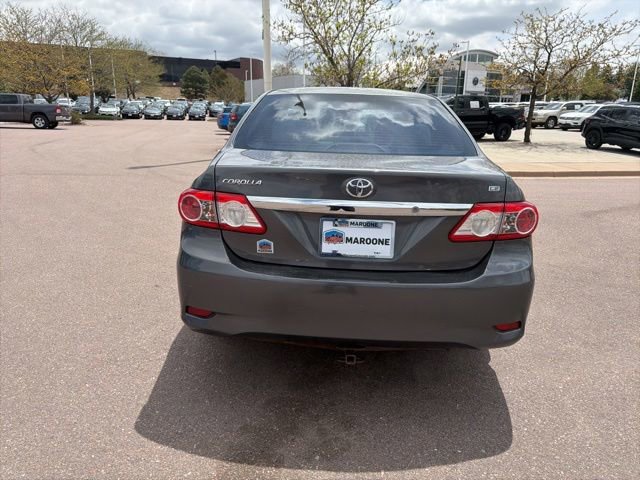 Used 2013 Toyota Corolla LE FWD image 5