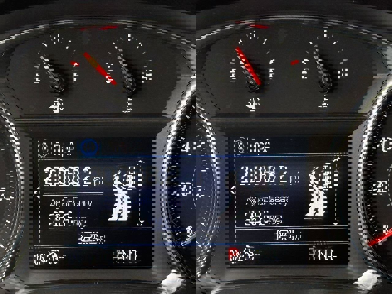 Used 2023 Chevrolet Equinox LT FWD image 16