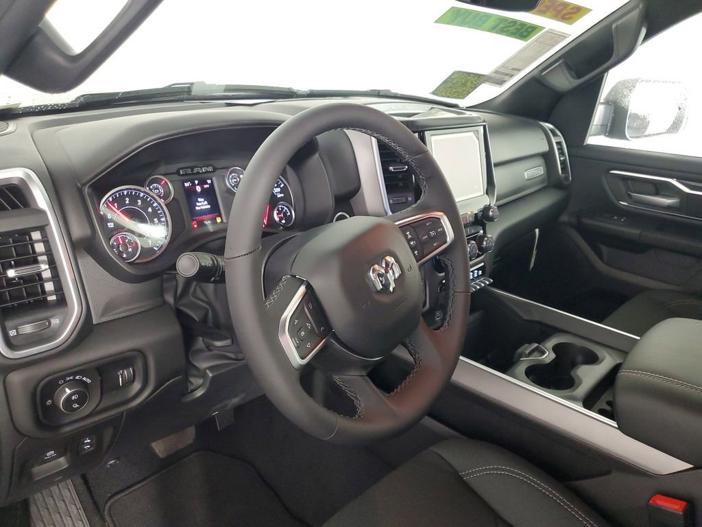 New 2026 RAM 1500 Big Horn AWD/4WD image 12
