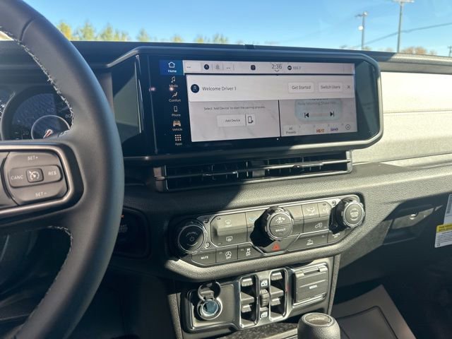 New 2026 Jeep Gladiator Sport AWD/4WD image 14