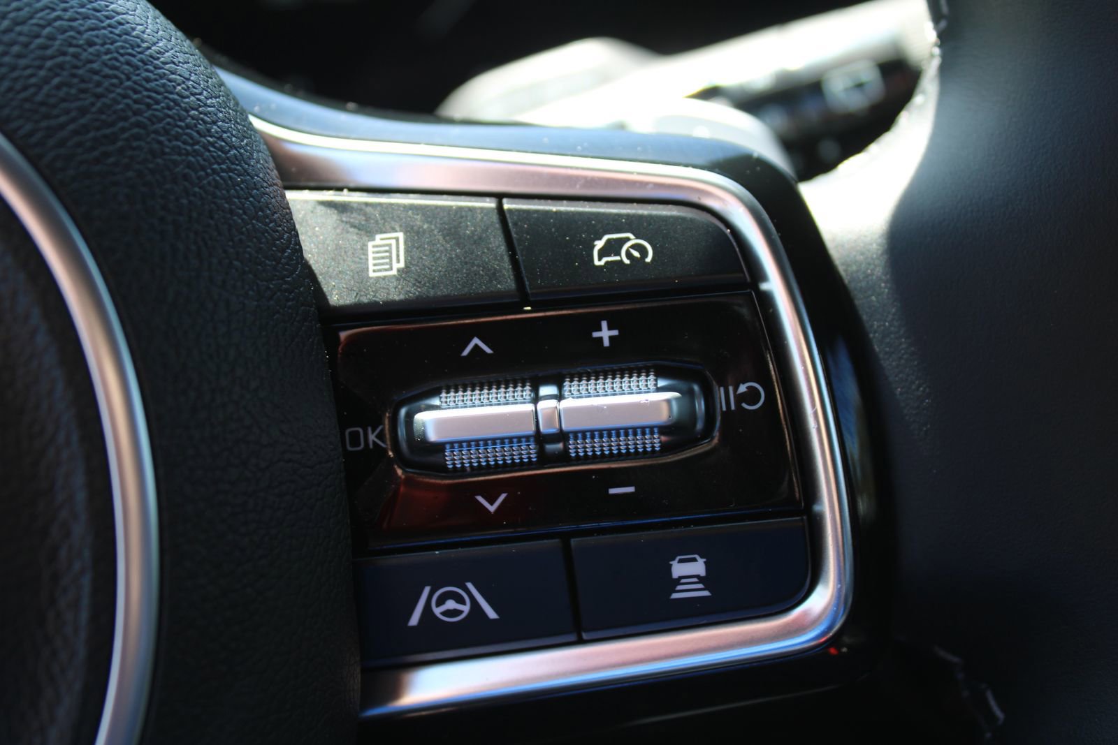 New 2026 Kia Sorento SX Prestige image 37