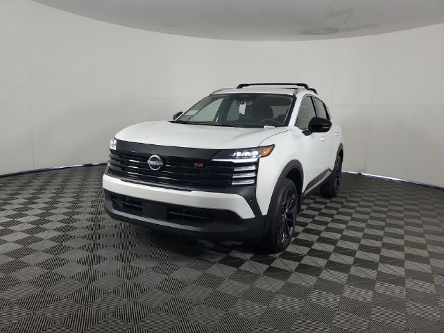 New 2026 Nissan Kicks SR w/ Illumination Package FWD image 9