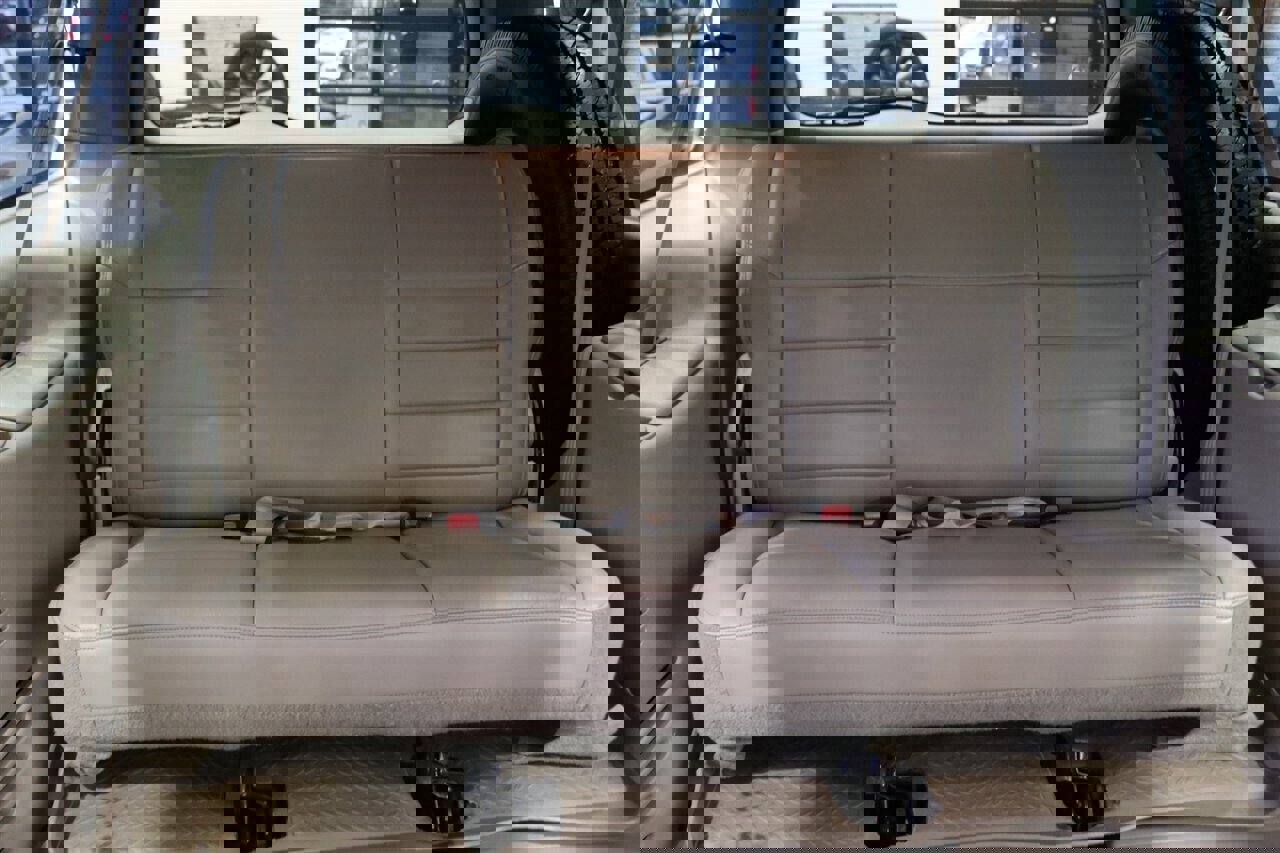 Used 2002 Ford Excursion Limited image 19