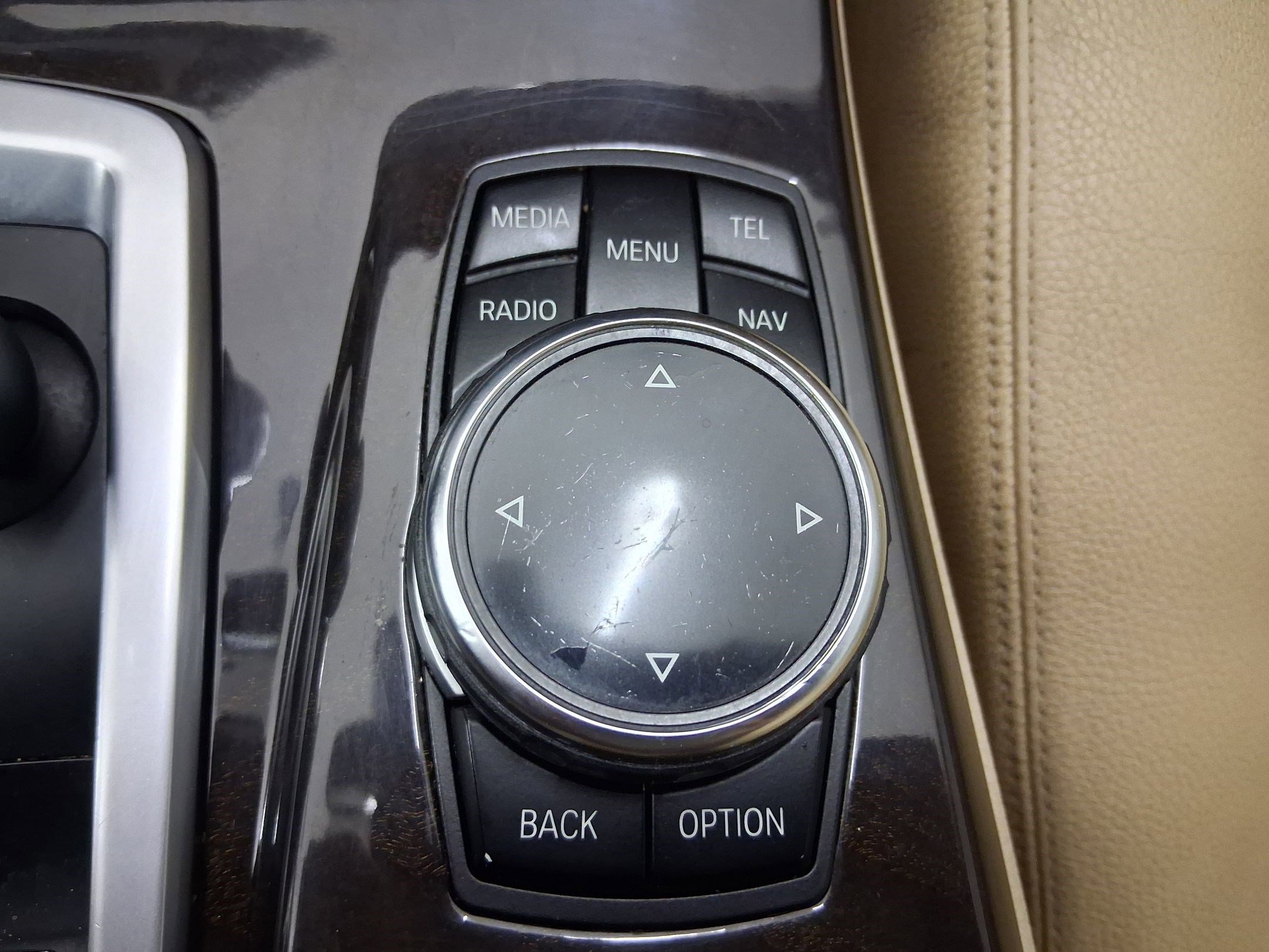 Used 2014 BMW 528i Sedan RWD image 17