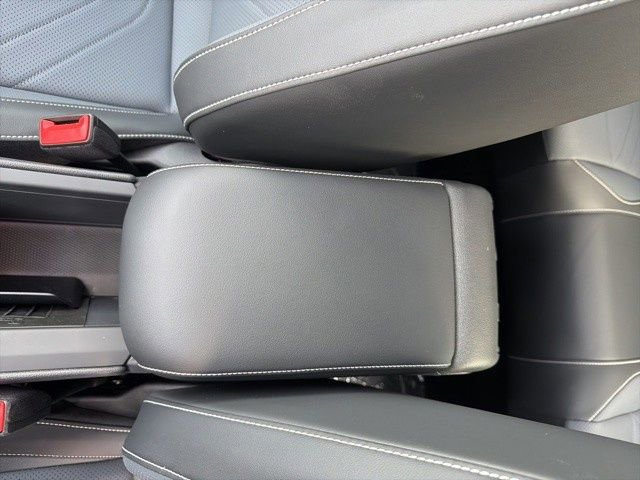 New 2026 Volkswagen Tiguan SE image 30