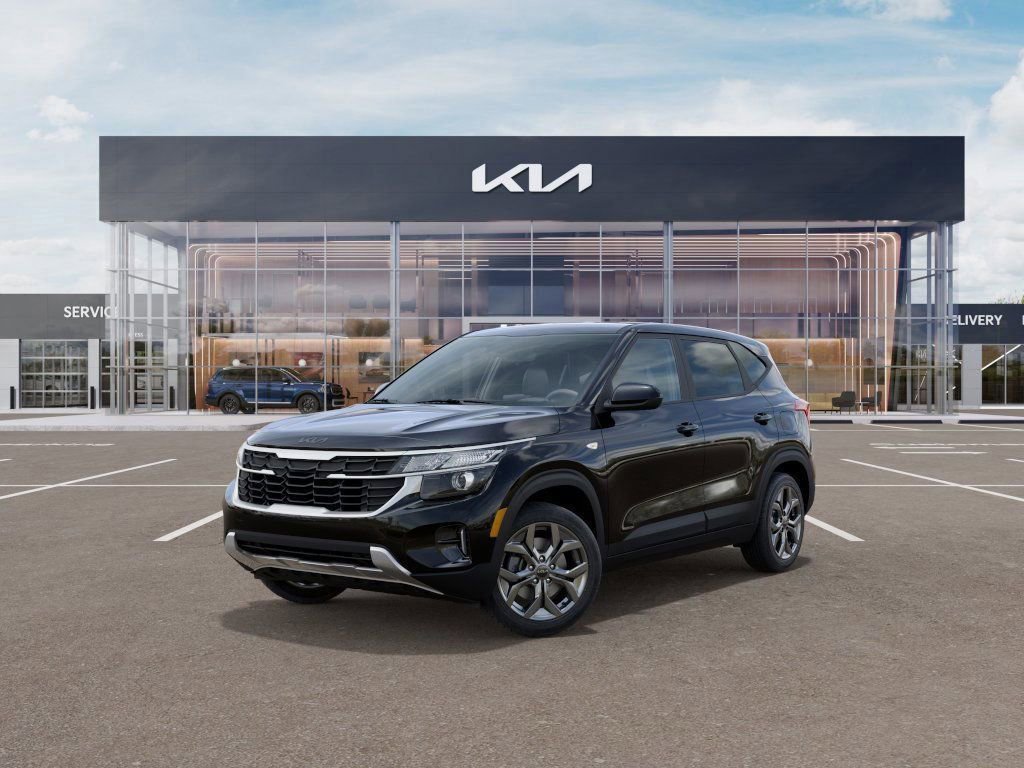 New 2025 Kia Seltos LX