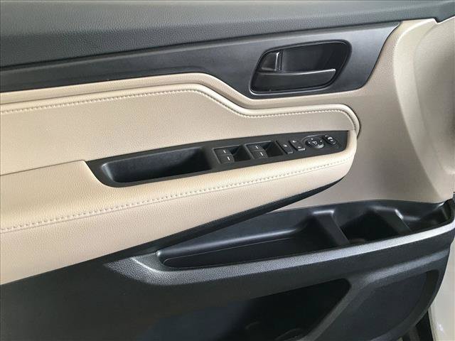 Certified 2024 Honda Odyssey EX image 13