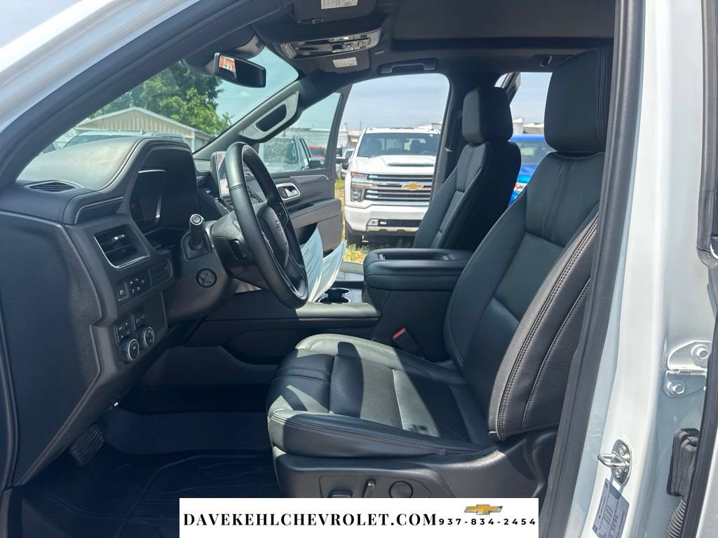 Used 2023 Chevrolet Tahoe RST w/ Luxury Package AWD/4WD image 18