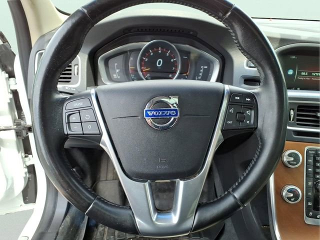 Used 2016 Volvo S60 T5 Premier w/ Climate Package AWD/4WD image 18