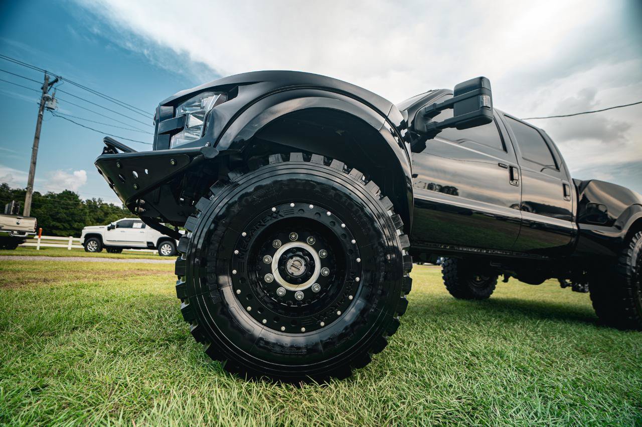 Used 2012 Ford F250 Lariat w/ Lariat Ultimate Pkg AWD/4WD image 14