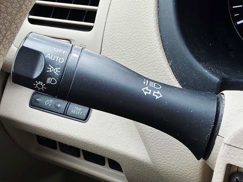 Used 2014 Nissan Altima 2.5 S w/ Display Audio Package FWD image 25
