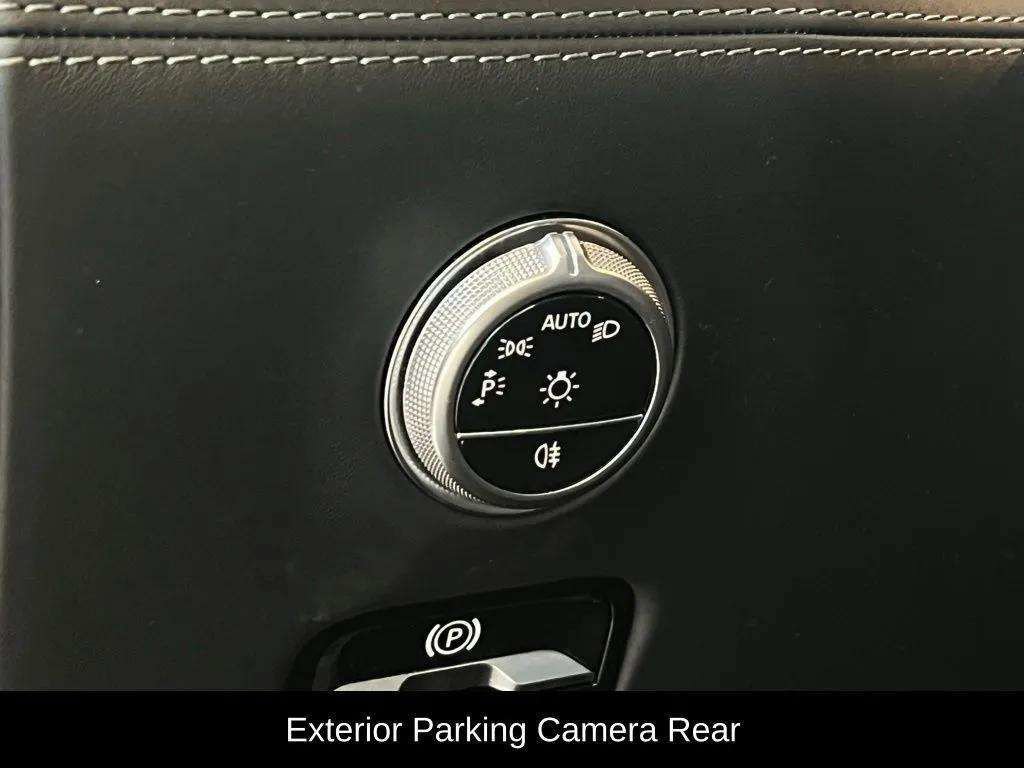 Used 2022 Mercedes-Benz SL 63 AMG 4MATIC image 23