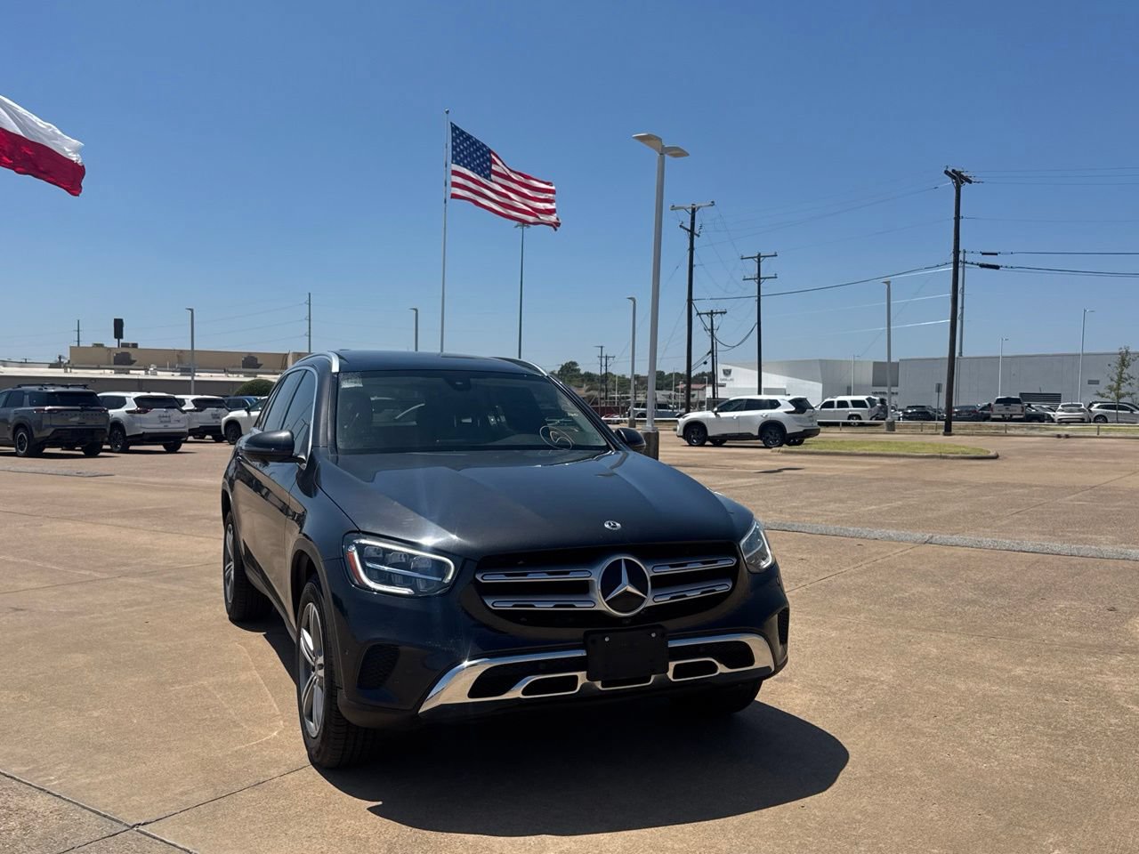 Used 2021 Mercedes-Benz GLC 300 image 3