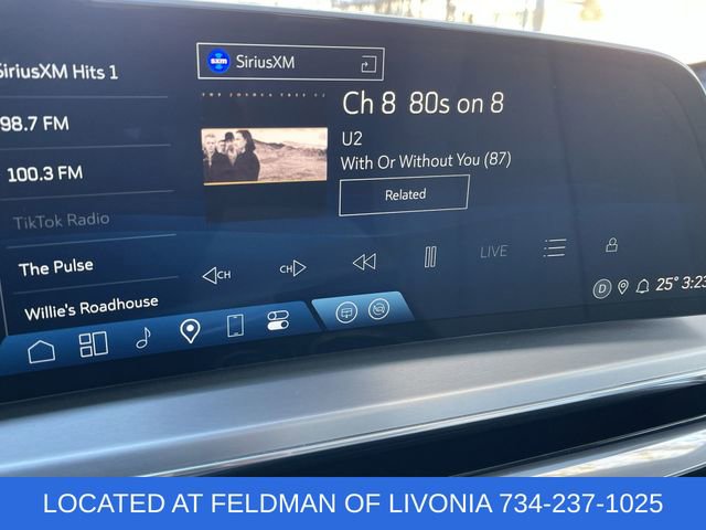 Used 2024 Cadillac Lyriq Luxury image 13