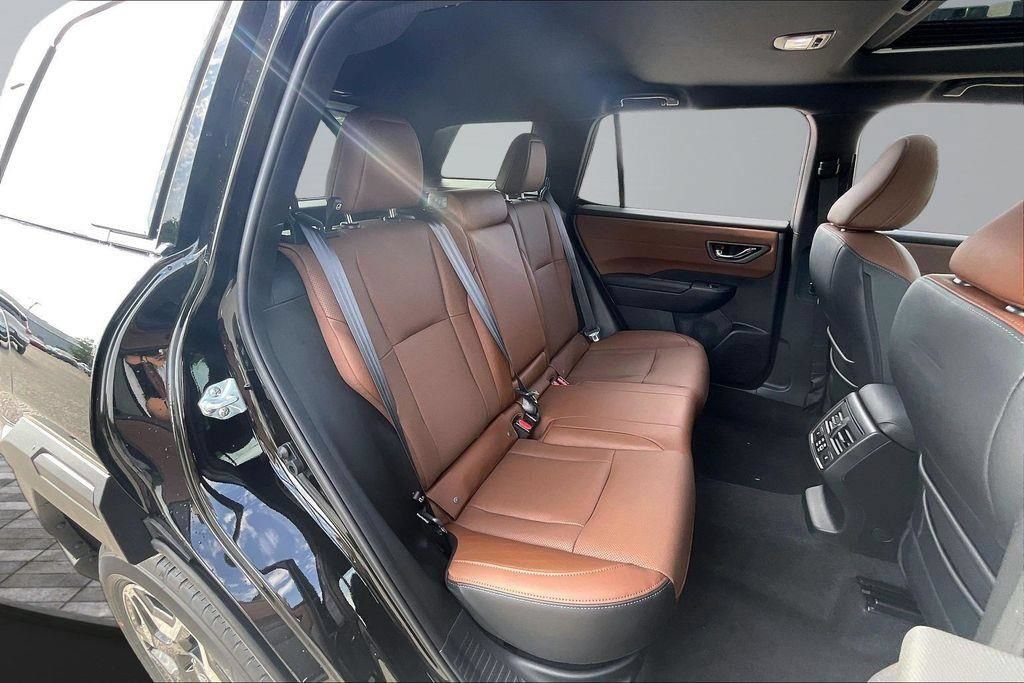 New 2026 Subaru Outback Touring AWD/4WD image 24