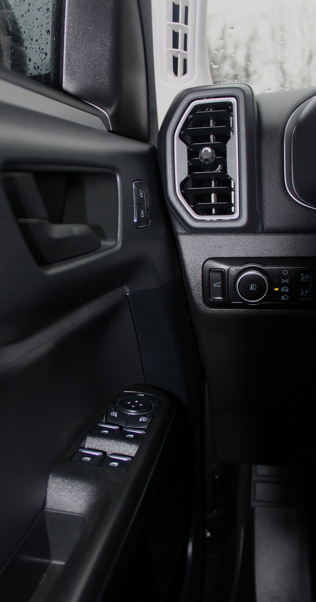 Used 2023 Ford Bronco Sport Outer Banks w/ Tech Package image 14