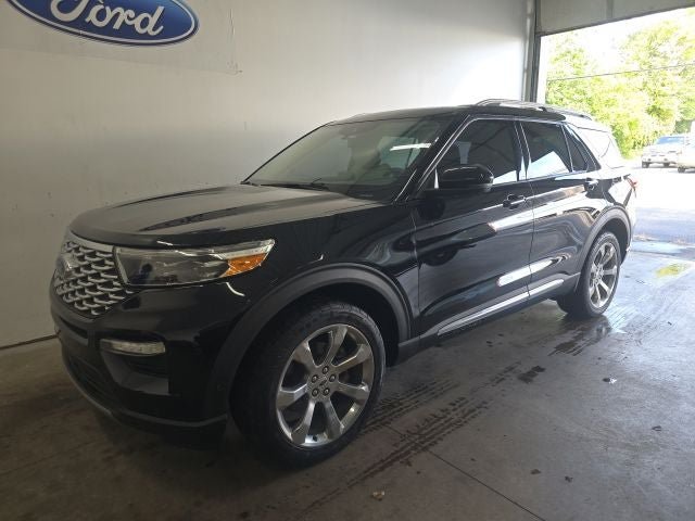 Used 2020 Ford Explorer Platinum w/ Premium Technology Package AWD/4WD image 30