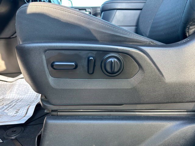 Used 2019 Chevrolet Silverado 1500 RST AWD/4WD image 14