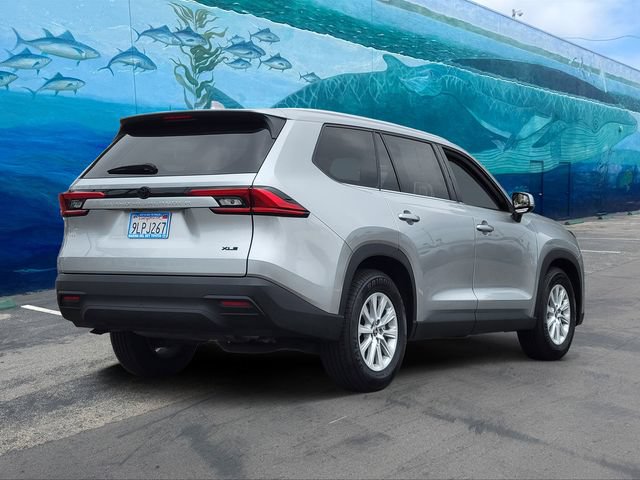 Used 2024 Toyota Grand Highlander FWD image 4