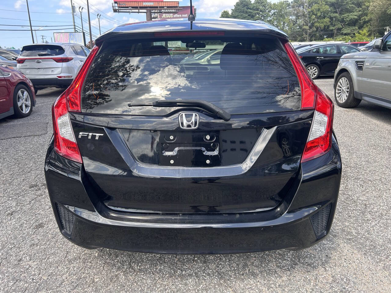 Used 2017 Honda Fit LX image 5