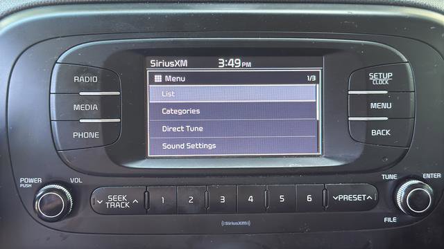 Used 2017 Kia Soul FWD image 16