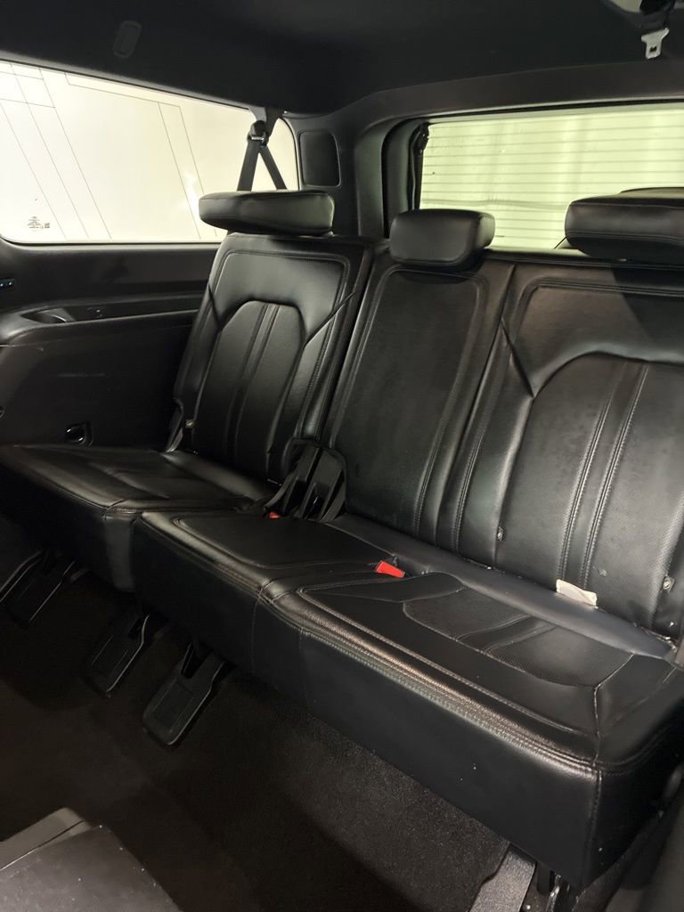 Used 2019 Ford Expedition Max Limited image 13