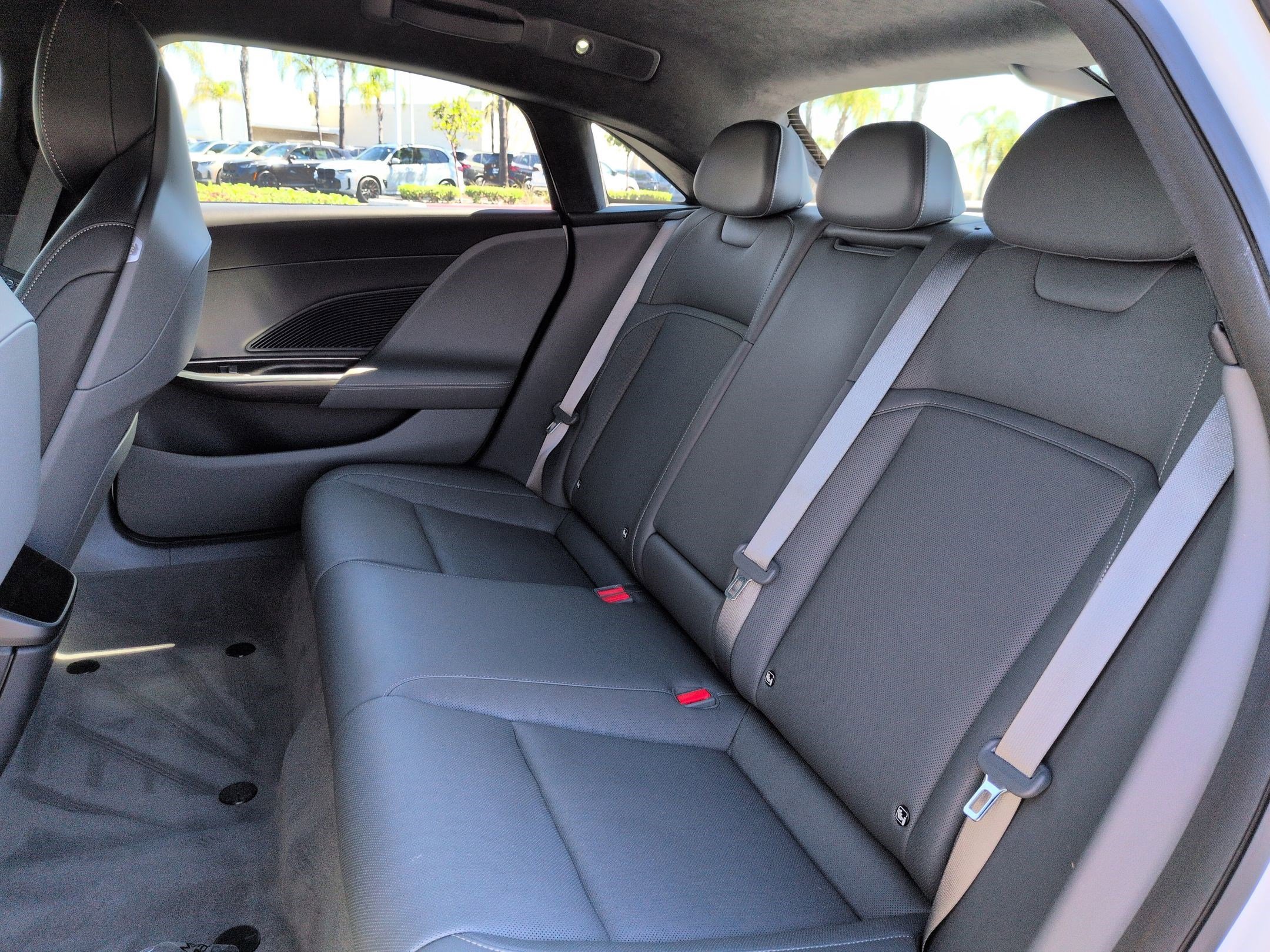 Used 2024 Lucid Air Touring image 30