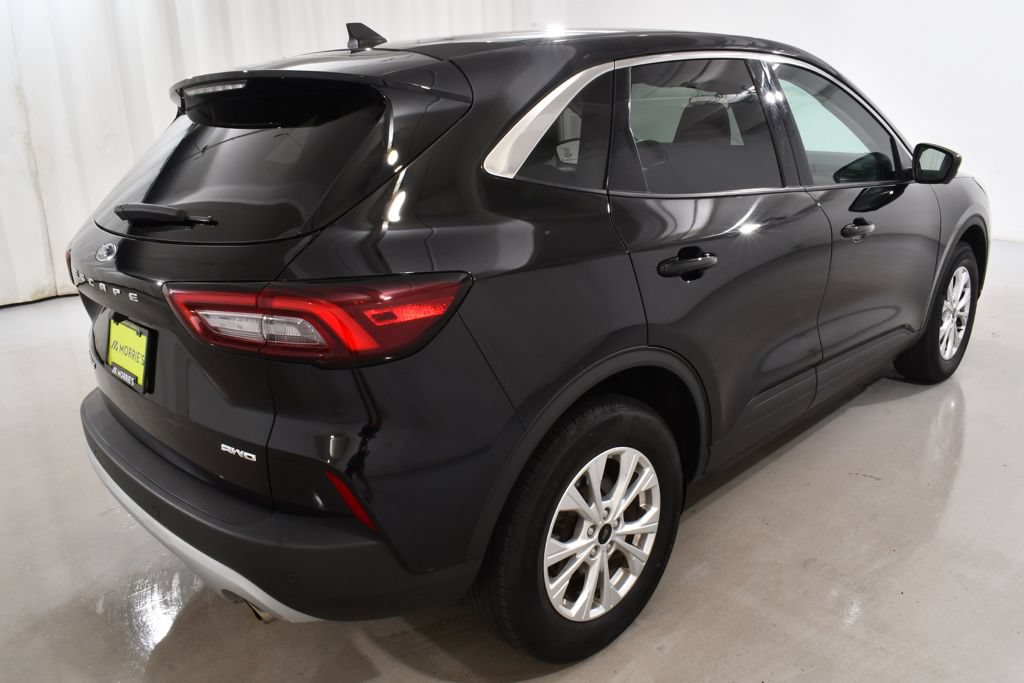 Used 2023 Ford Escape Active w/ Tech Pack #2 AWD/4WD image 11